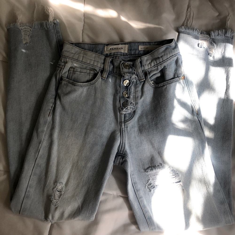 Ripped jeans